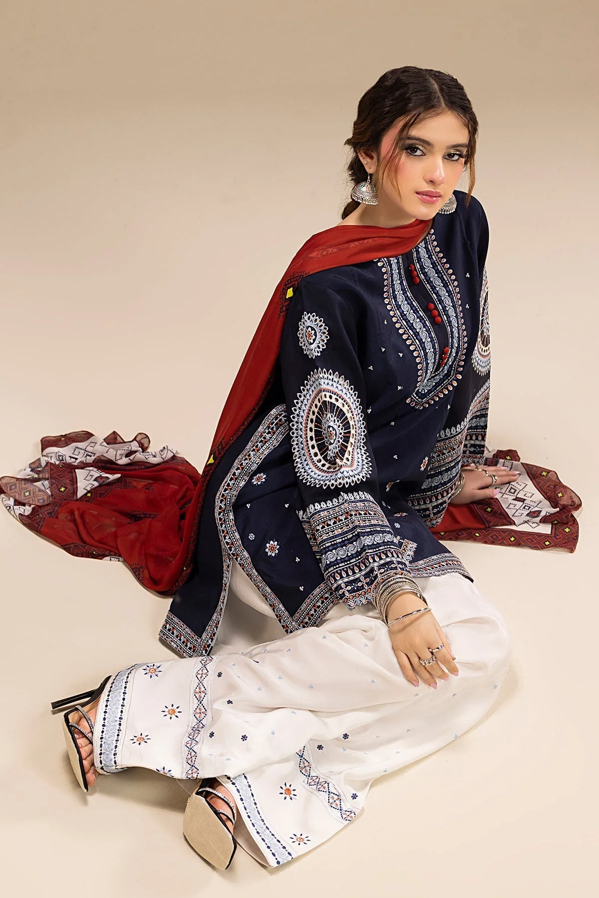 JAZMIN - UNSTITCHED 3PC DHANAK EMBROIDERED SUIT
