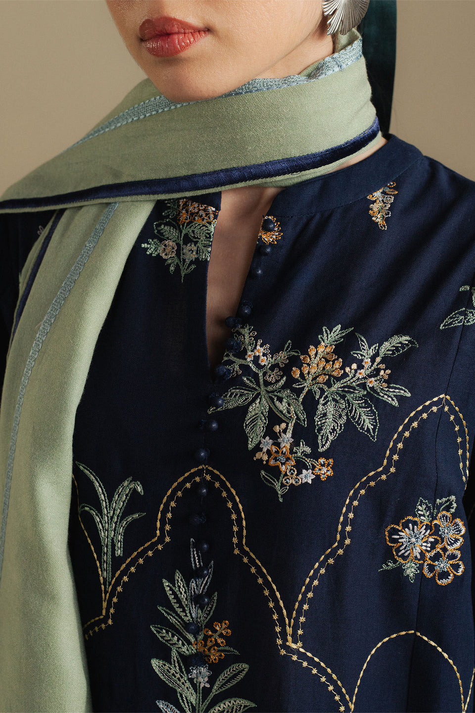 Zara Shahjahan 3 Pcs Women's Unstitched Dhanak Embroidered Suit (HR004)