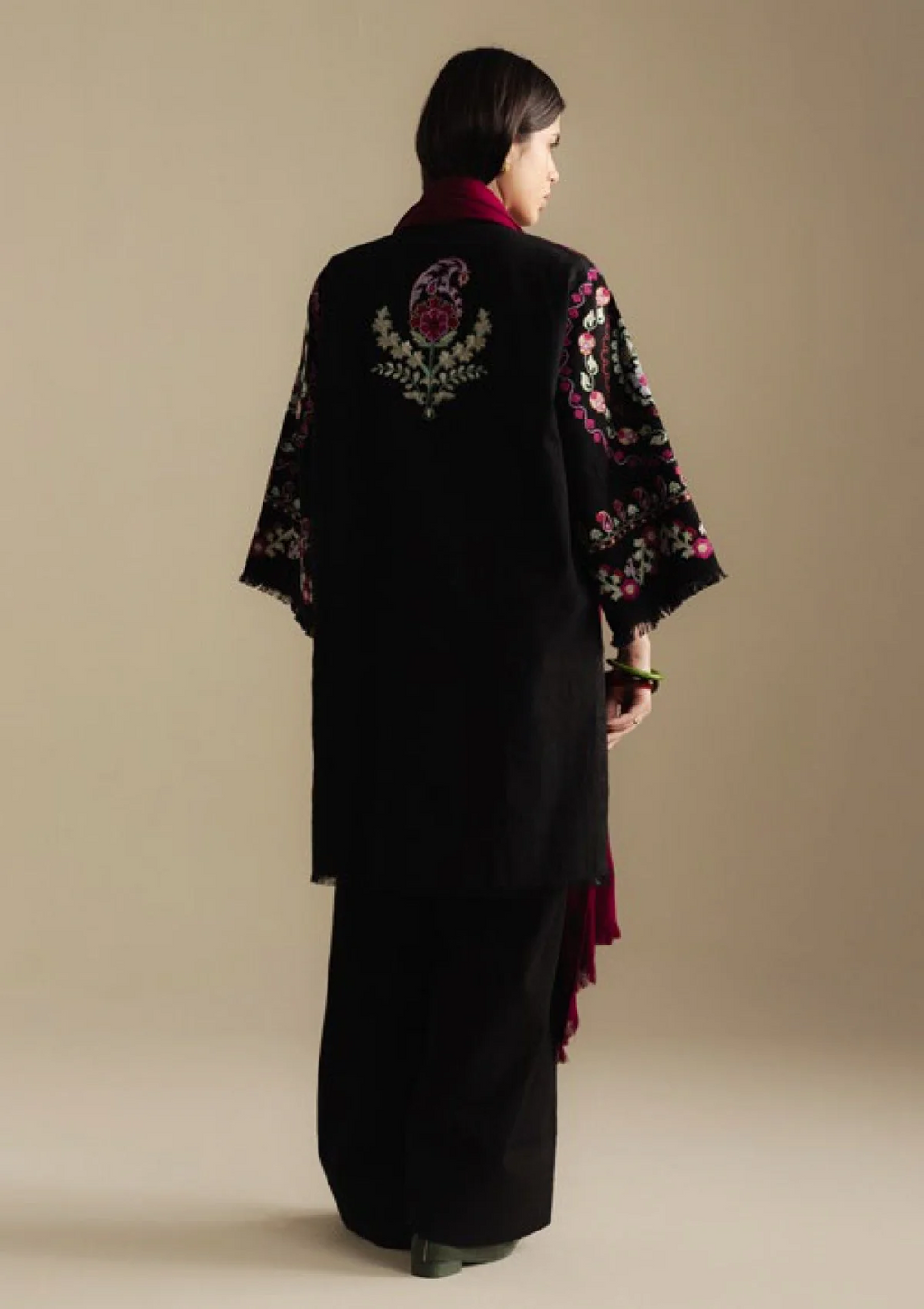 Zara shahjahan - UNSTITCHED 3PC DHANAK EMBROIDERED SUIT (HR006)