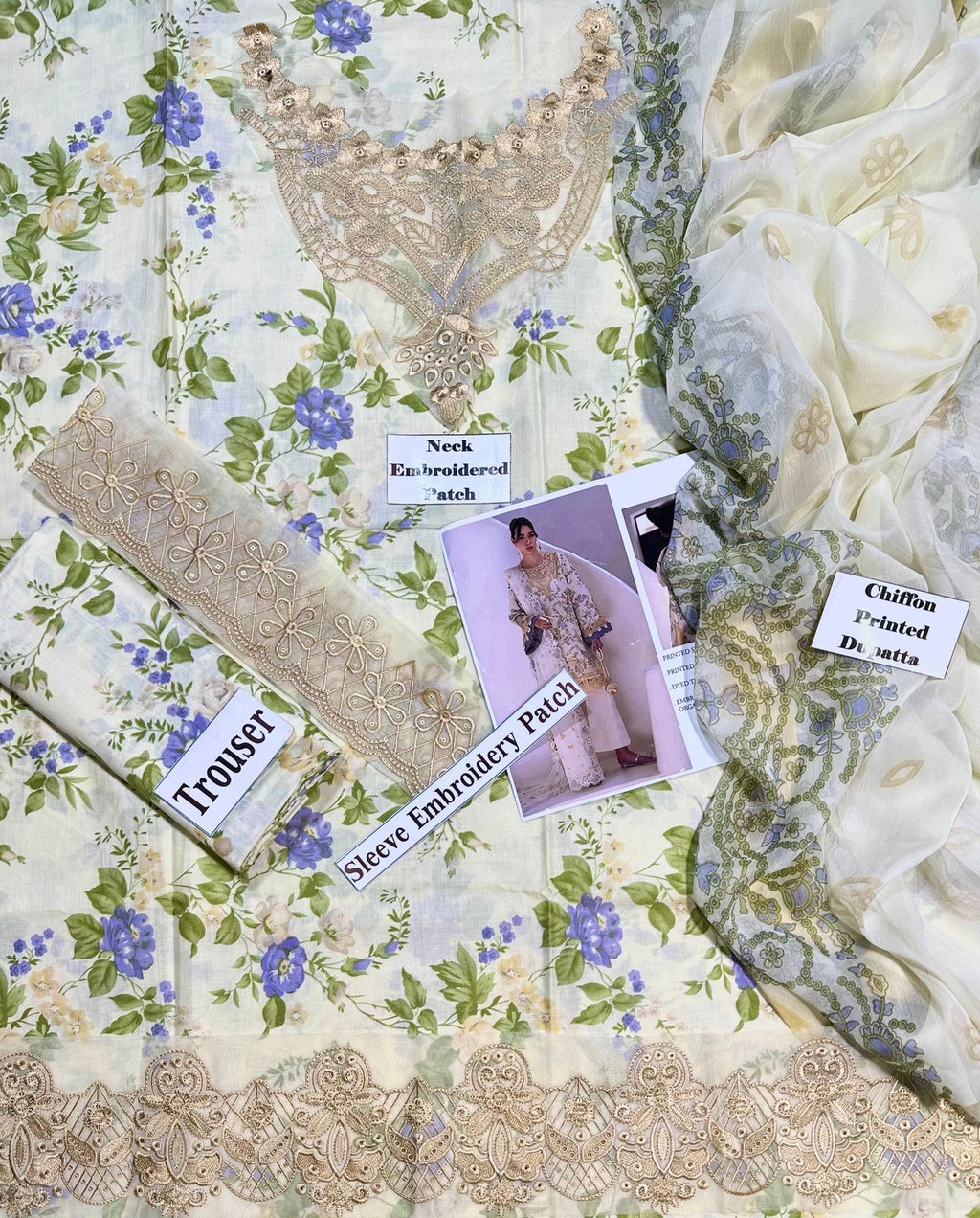 AJR Couture | Printakari Lawn
 Unstitched 3 Piece - (HR010)