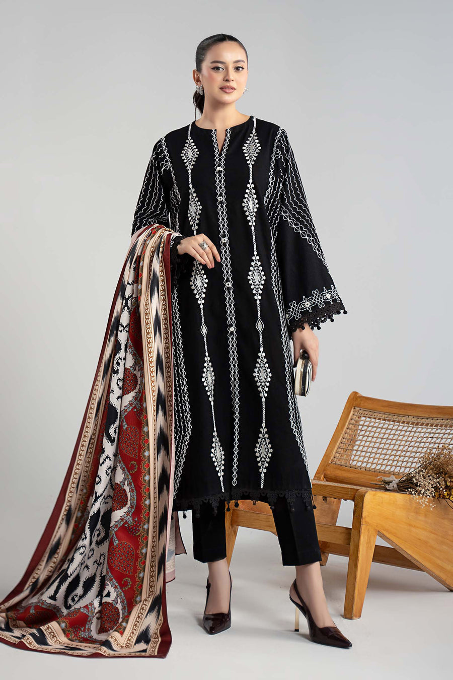 Maria B | Luxury Winter Dhanak 3pc Embroidery collection (HR008)