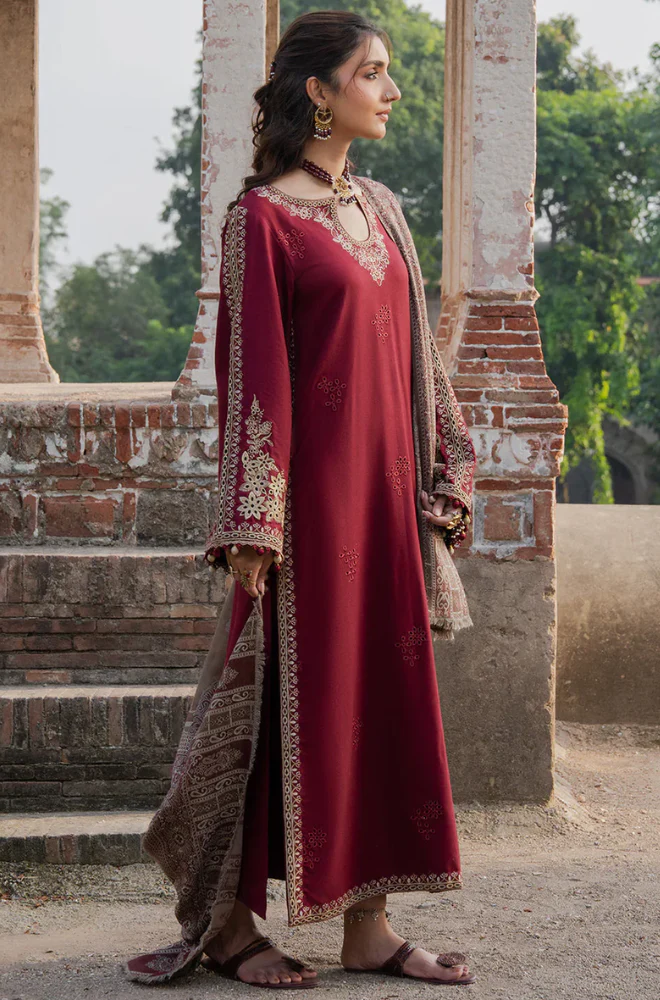 Izel - Winter 3PC Dhanak Embroidered Suit - HR005