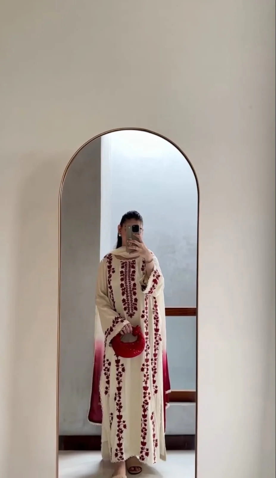 Aizal Luxury 3-Pcs winter Embroidery Dress (HR009)